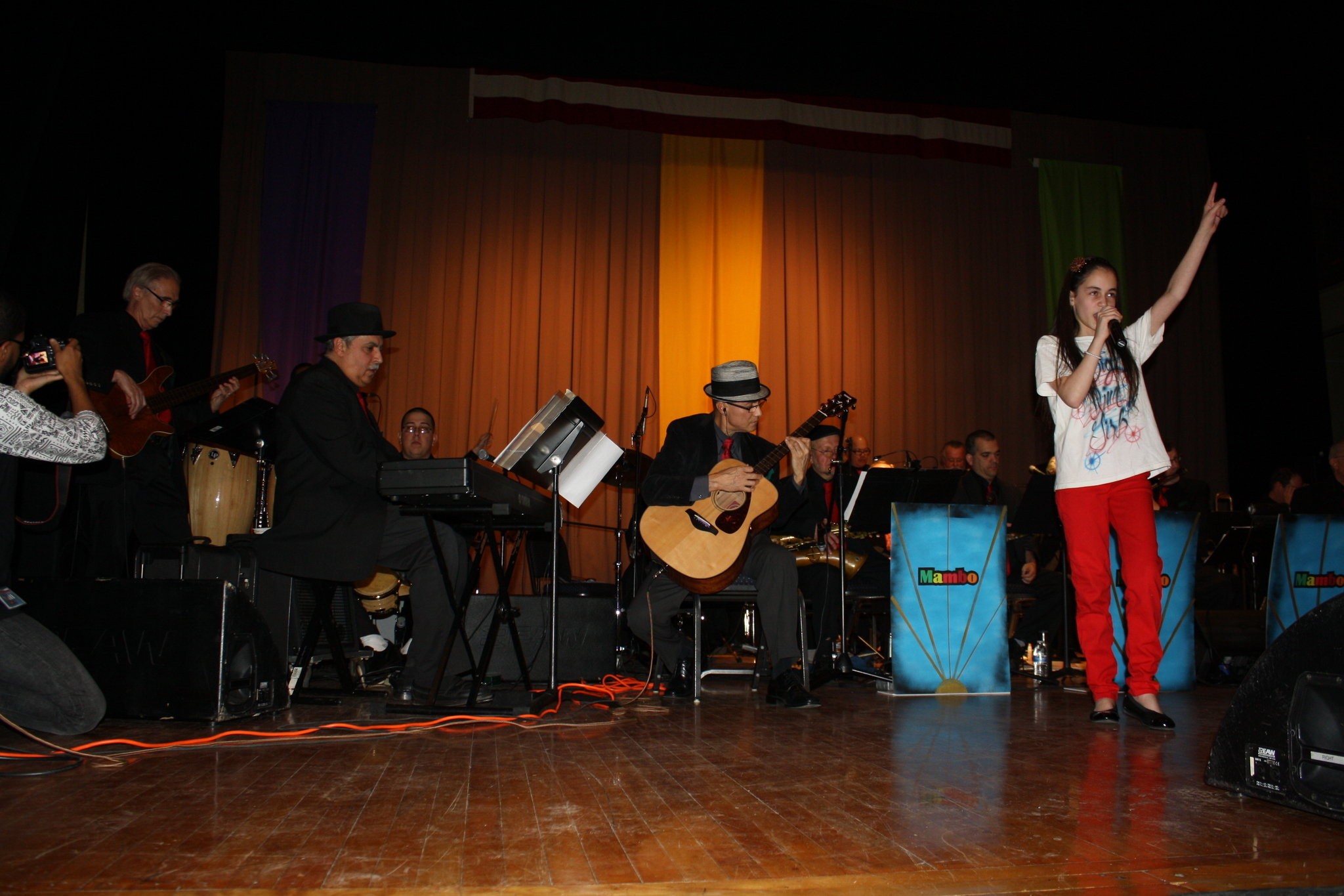 Concierto Festivo de "Mambo on Main Street: A Latin Big Band Holyday" todo un exito
